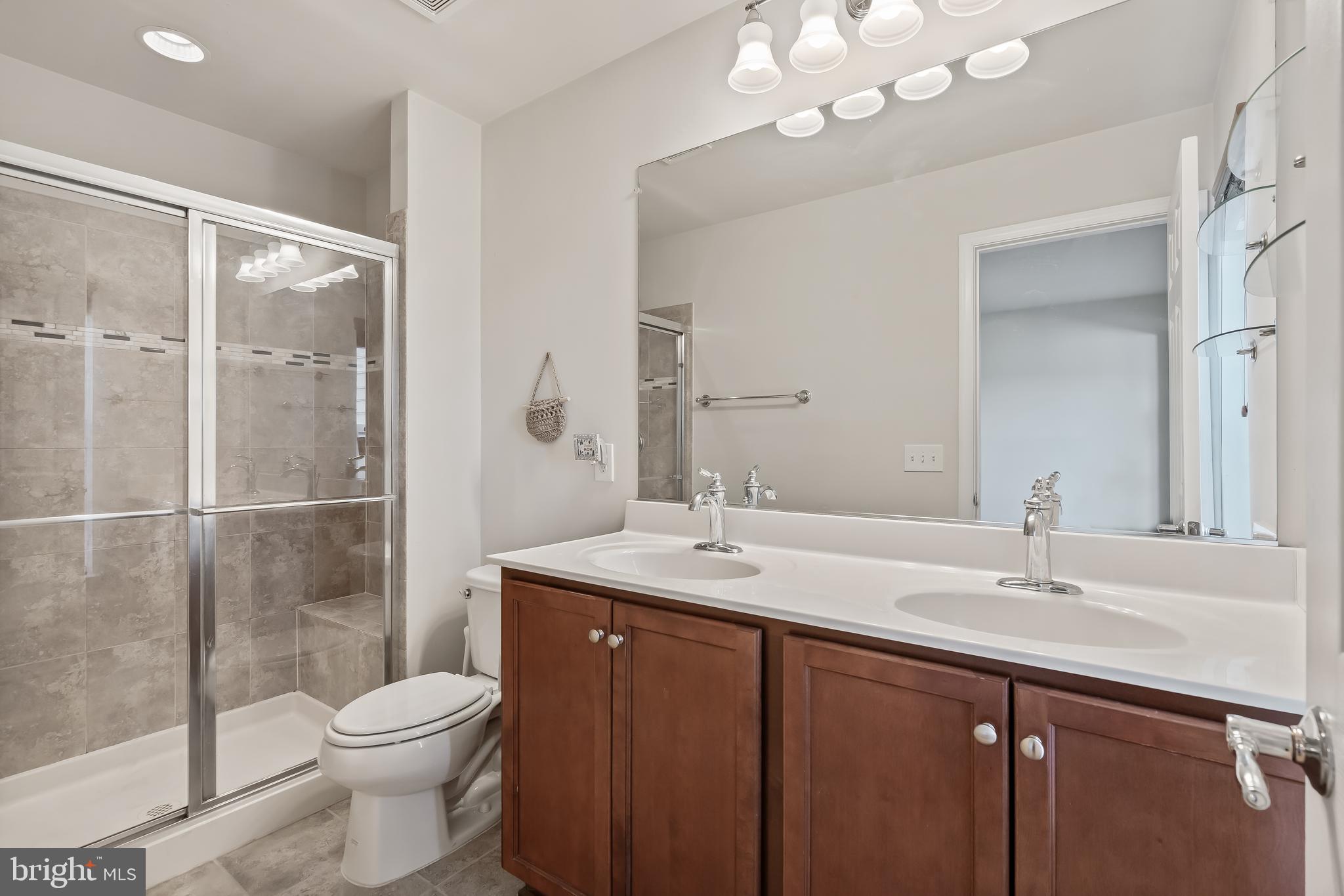 BRAMBLETON - Residential Lease