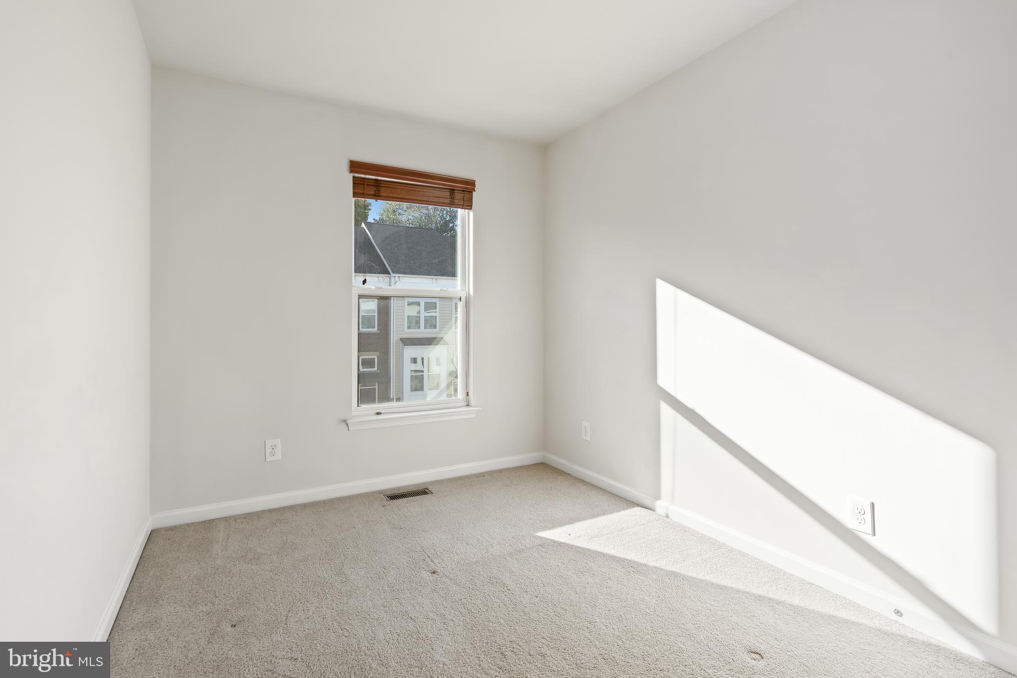 BRAMBLETON - Residential Lease