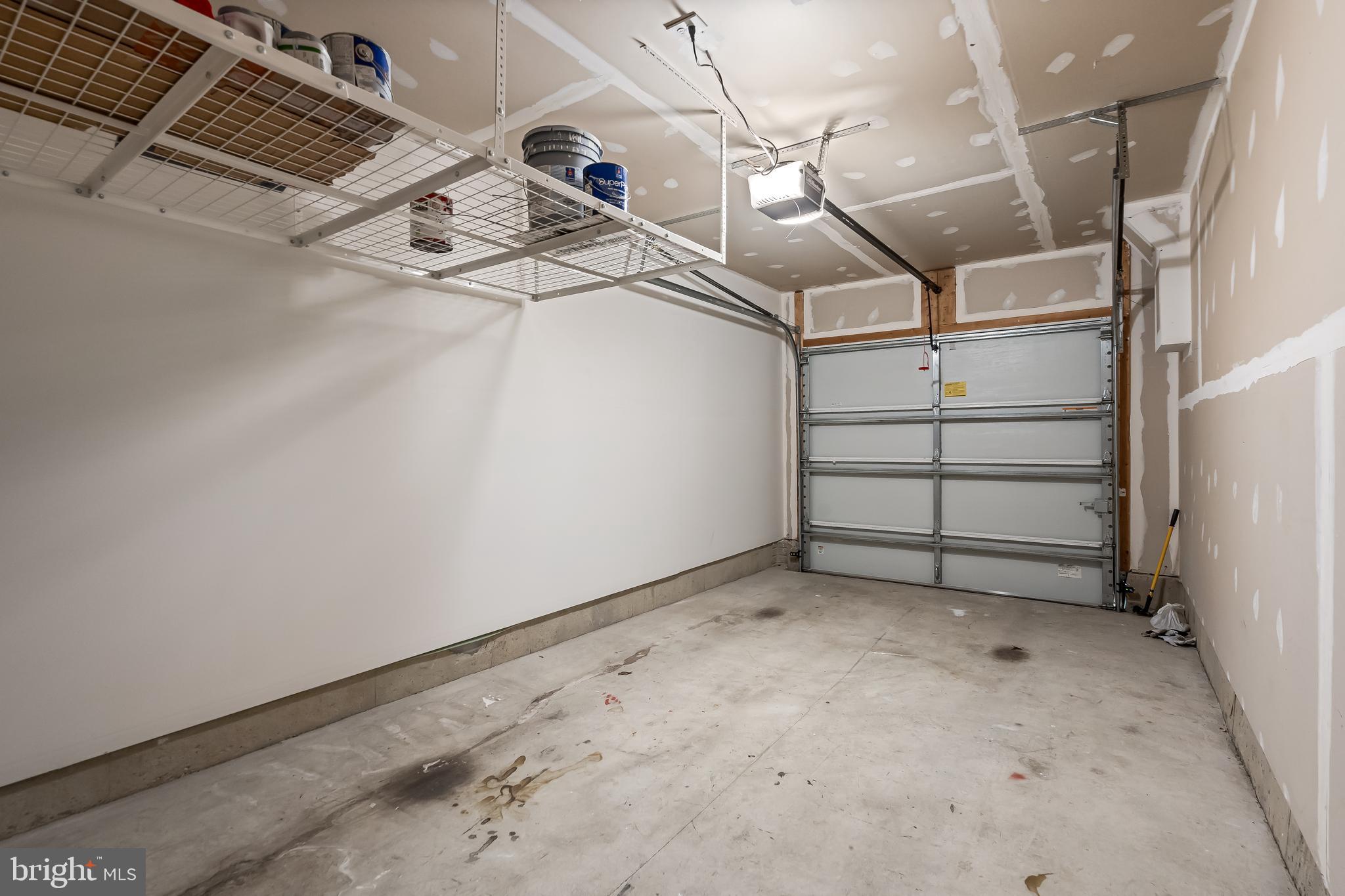 BRAMBLETON - Residential Lease