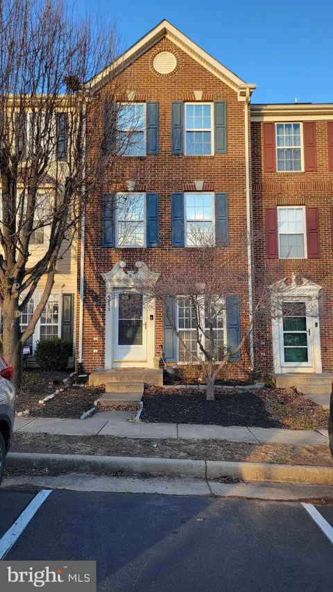 9856 Maitland Loop, Bristow, VA MLS: VAPW2110470