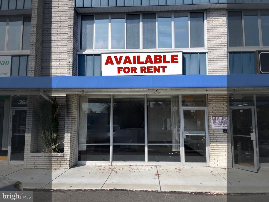Former Hair Salon. +/- 1,200 SF Prime Salon/Retail/Food space Available for Lease. High Profile unit in strong community center.  Located on  a major retail corridor in the heart of Morrisville Borough shopping district. Desirable densely populated neighborhood within close proximity to Lower Makefield, Yardley and Newtown.  Well landscaped with abundant lighted parking. Large pylon and signage above unit available. Situated just off the signalized intersection of Big Oak Road & W. Trenton Ave. Convenient access with excellent street visibility and easy ingress/egress. High traffic counts, and easy access to Route 1,  I-95 & Route 295. Convenient SEPTA bus route access and less than two miles to the NJ State Capital Complex. Ideal for a business looking to enhance their brand along a highly trafficked corridor. Nearby retailers include Giant Food Store, CVS, Friendly's, TD Bank, Dollar General, Metro PCS, Mc Donalds, PNC Bank, Nova Care, Burger King, Subway, Wendy's, Dollar Tree, Planet Fitness and Super Wawa.