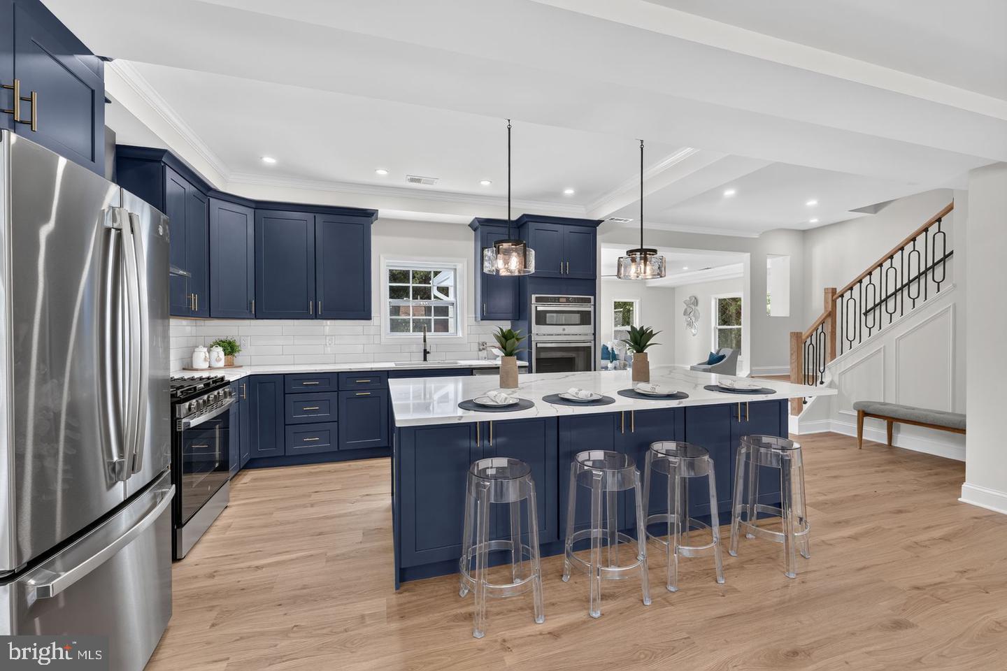 Search Homes 2 7304 DICKENSON STREET