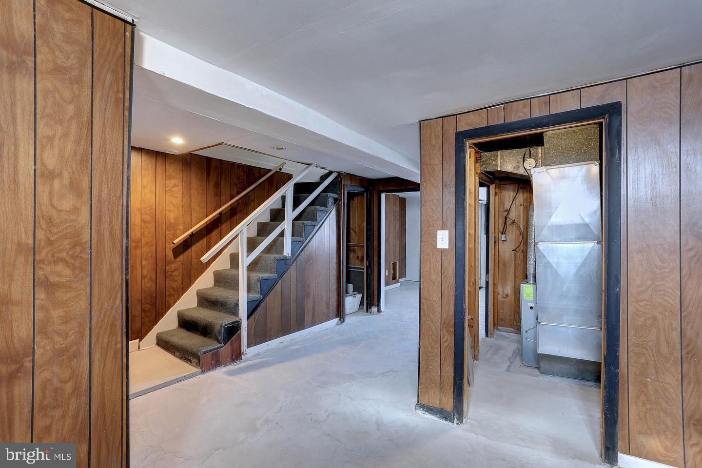 GREEN SPRING - Residential Lease