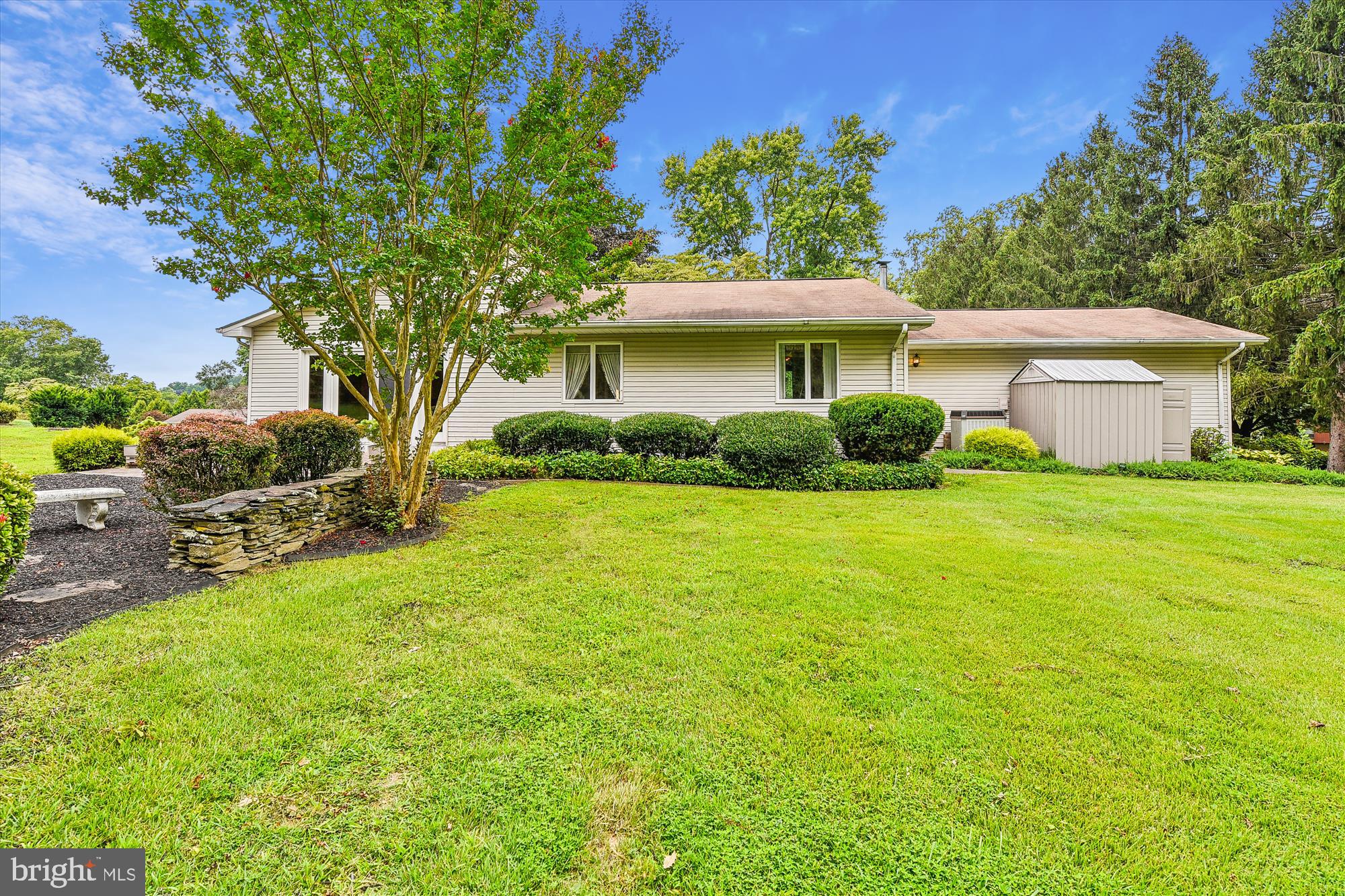 PRIESTFORD HILLS - Residential