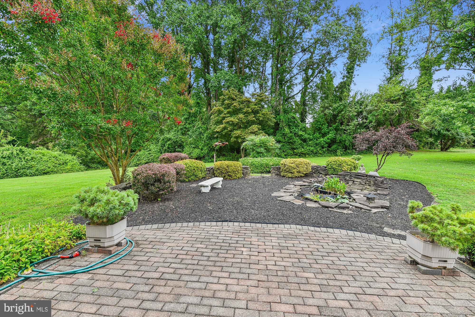 PRIESTFORD HILLS - Residential