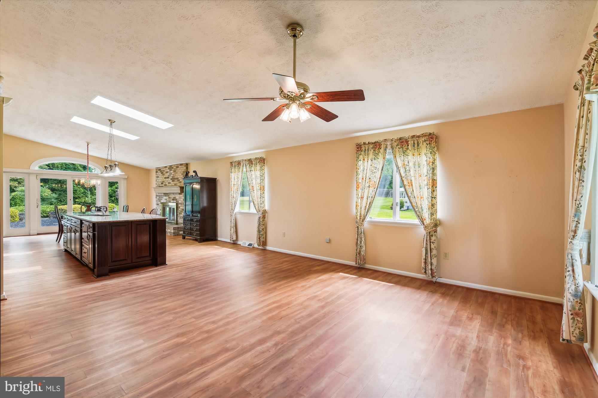 PRIESTFORD HILLS - Residential