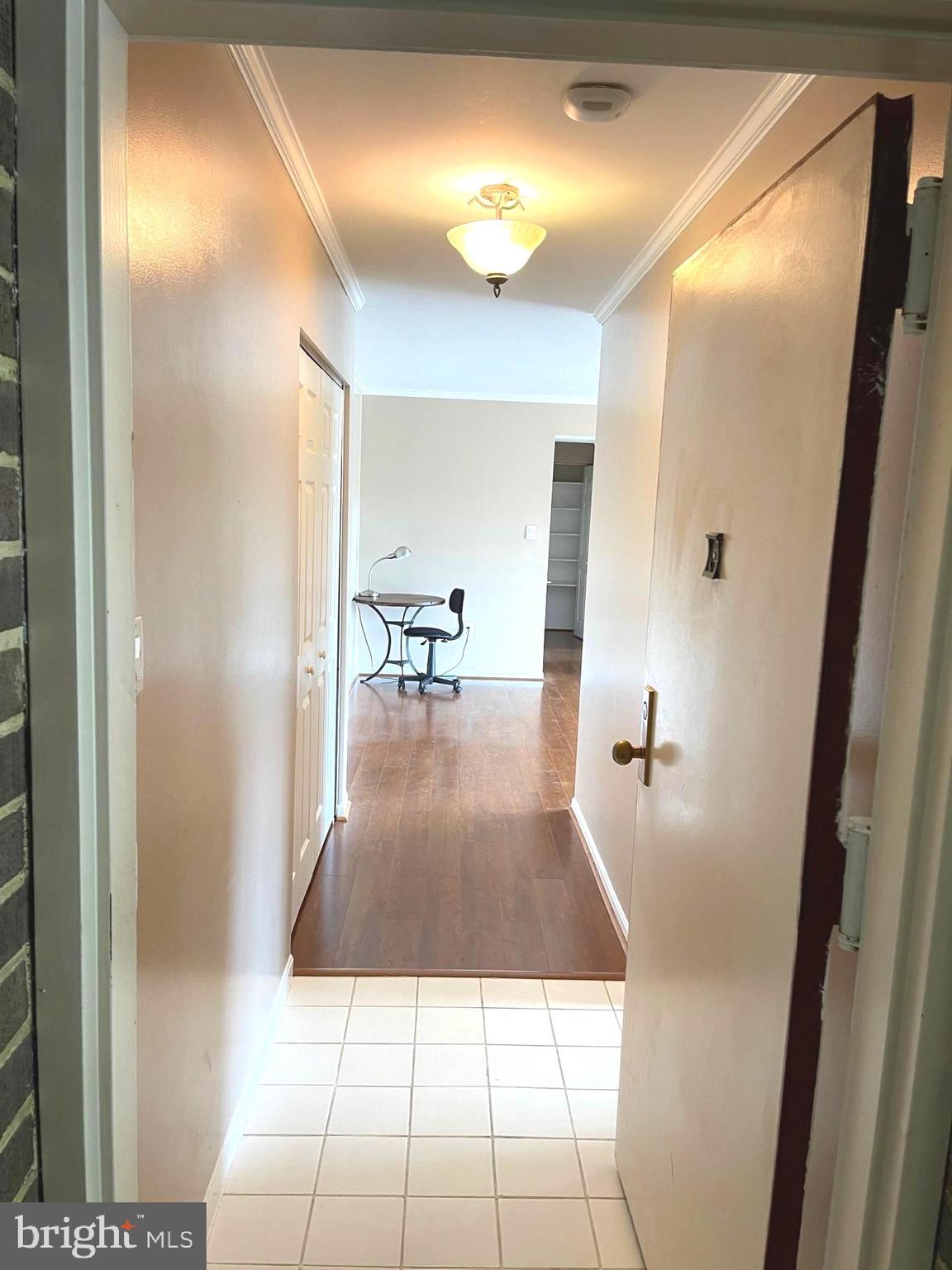 HAWTHORNE VILLAGE - Residential Lease