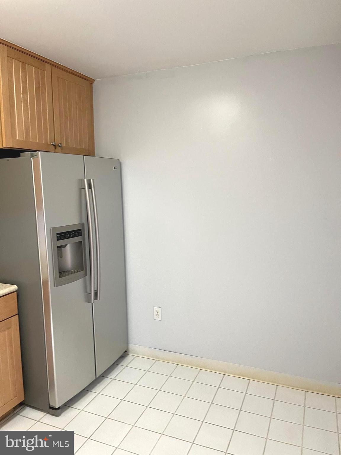 HAWTHORNE VILLAGE - Residential Lease