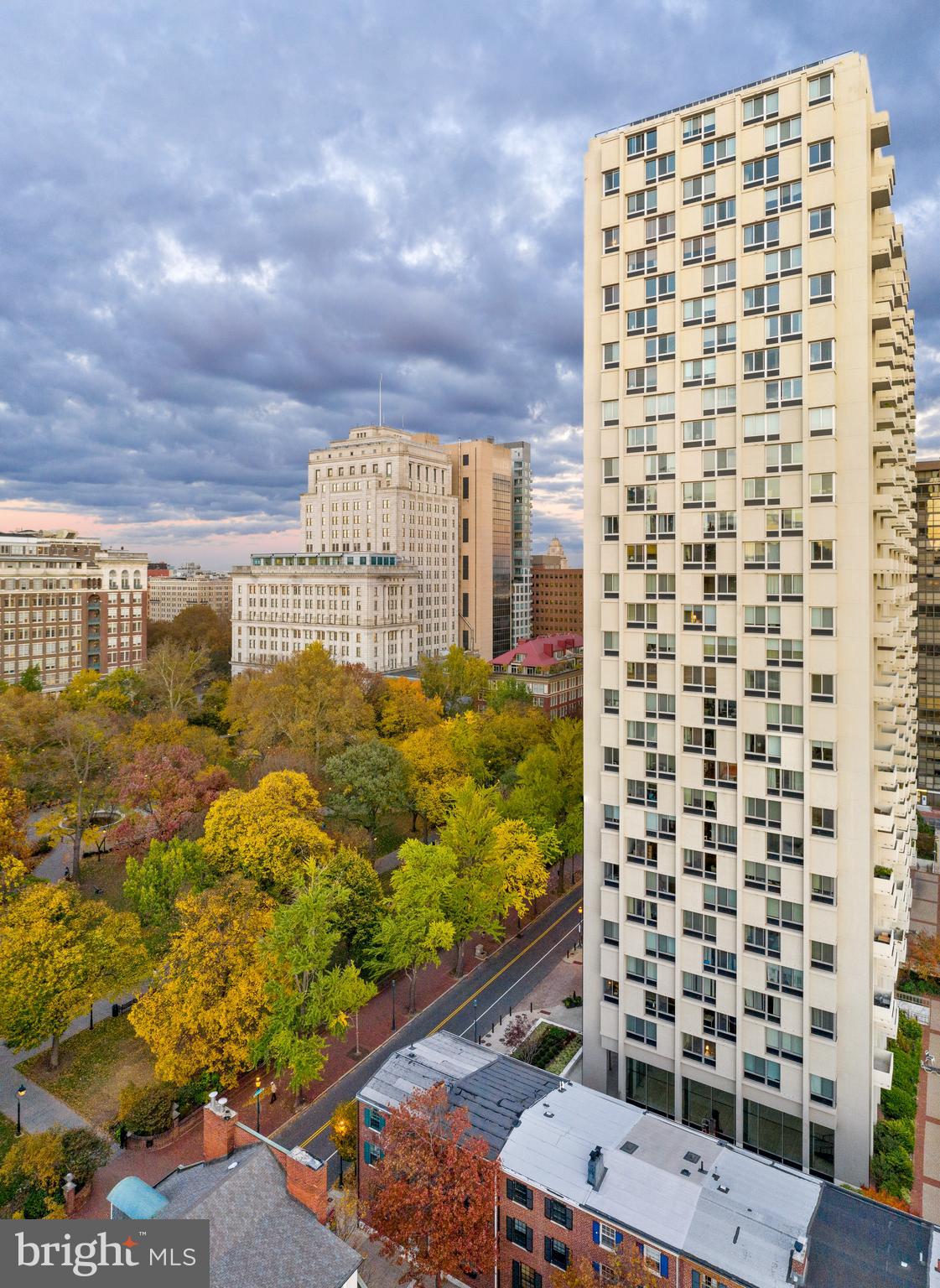 SOCIETY HILL - Residential