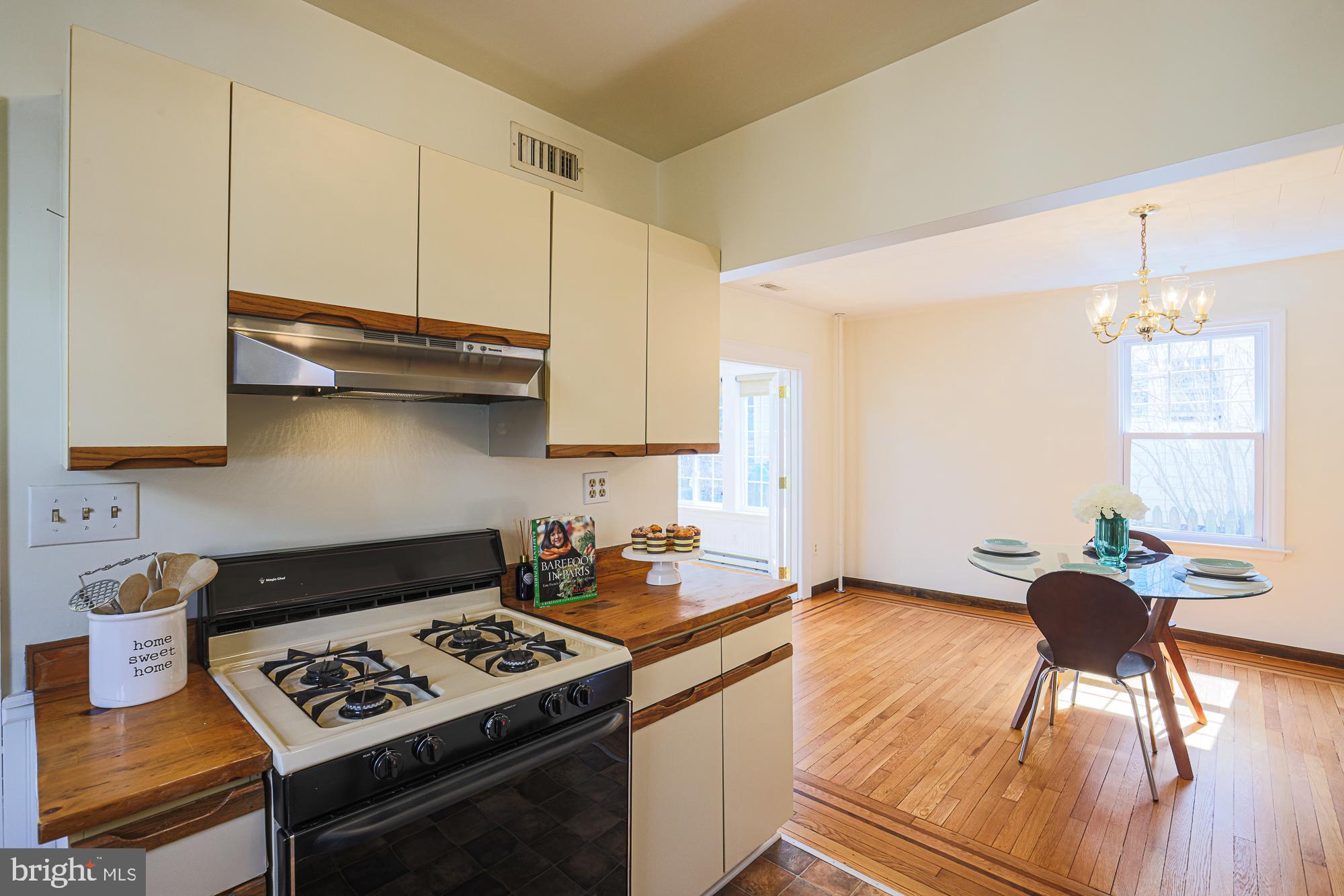 MOUNT WASHINGTON - Residential