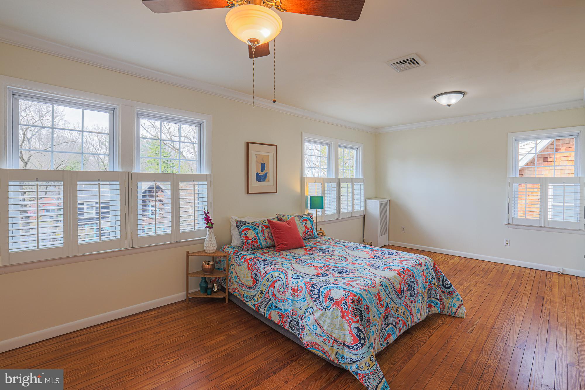 MOUNT WASHINGTON - Residential