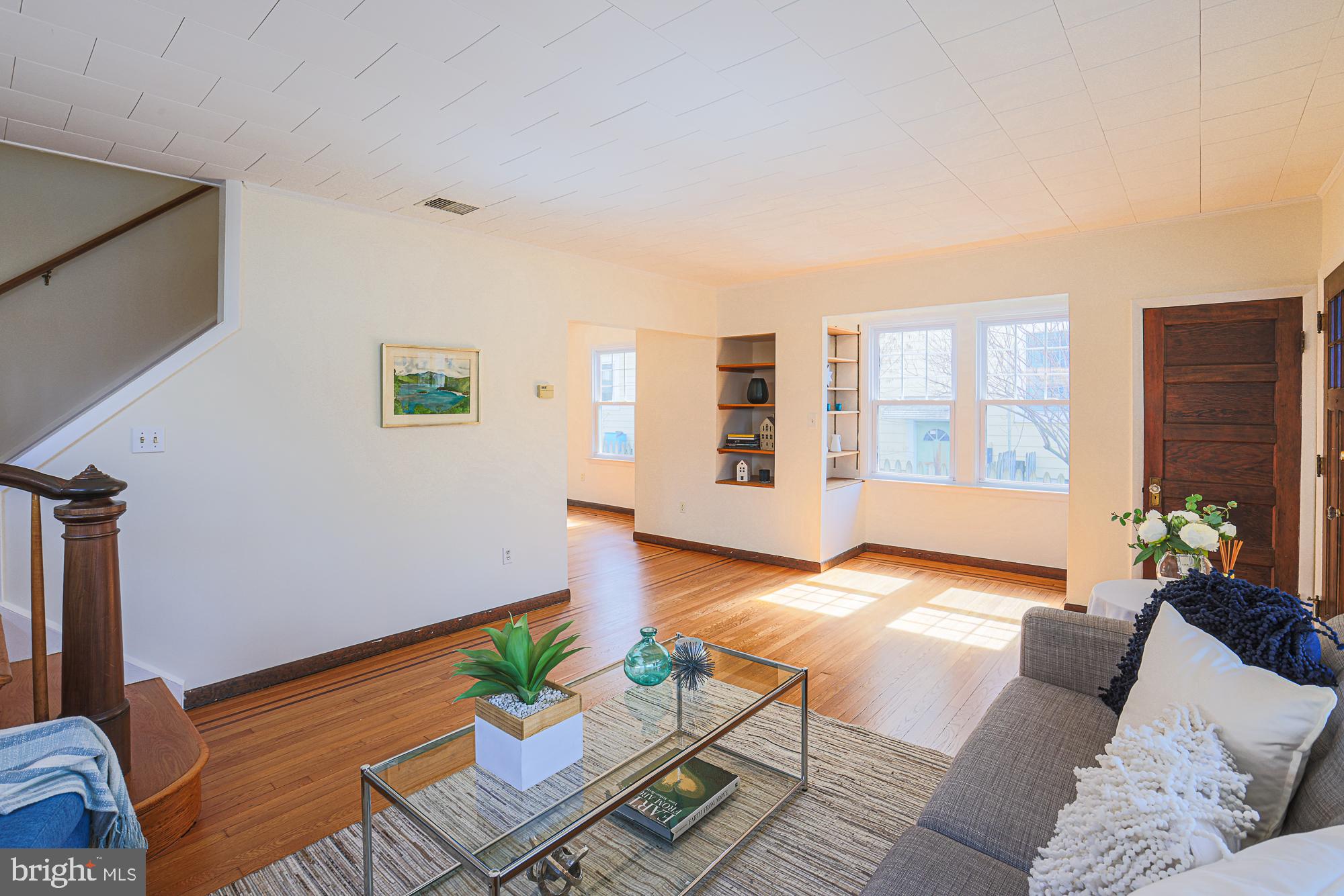 MOUNT WASHINGTON - Residential