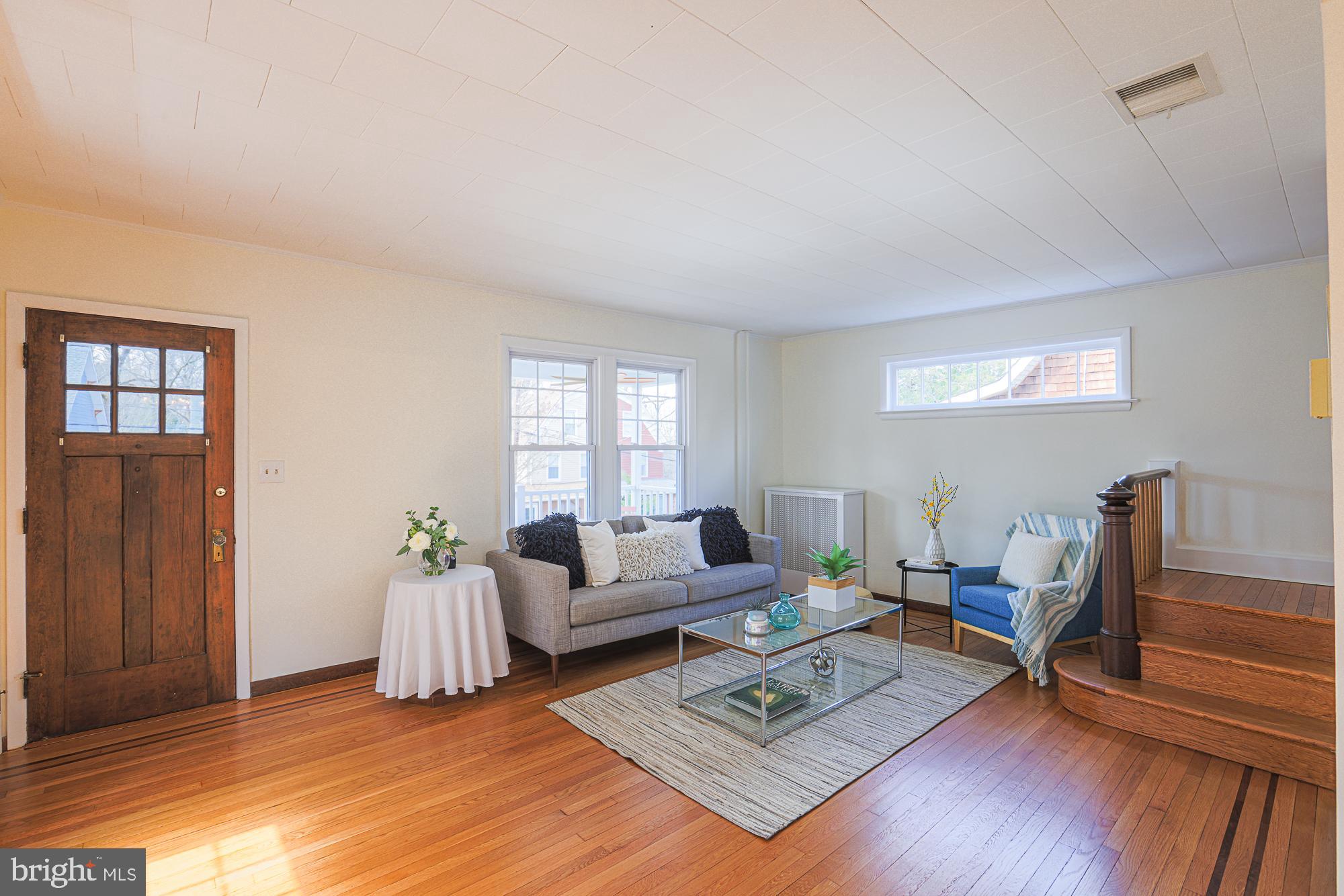 MOUNT WASHINGTON - Residential