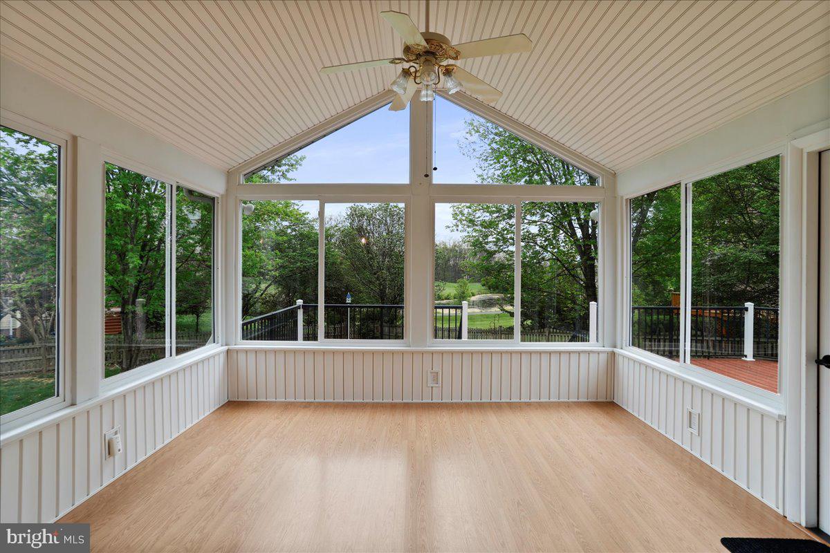 LOCUST HILL - Residential