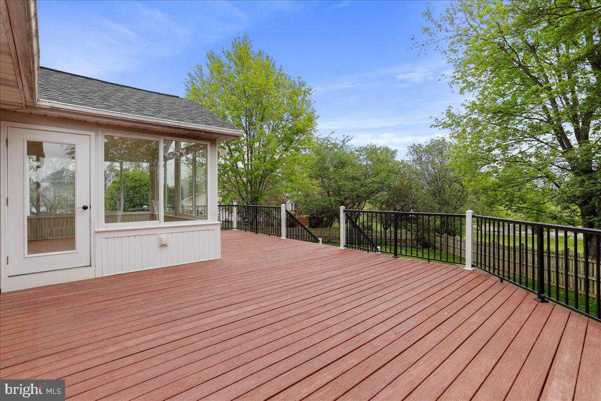 732 TURNBERRY DRIVE