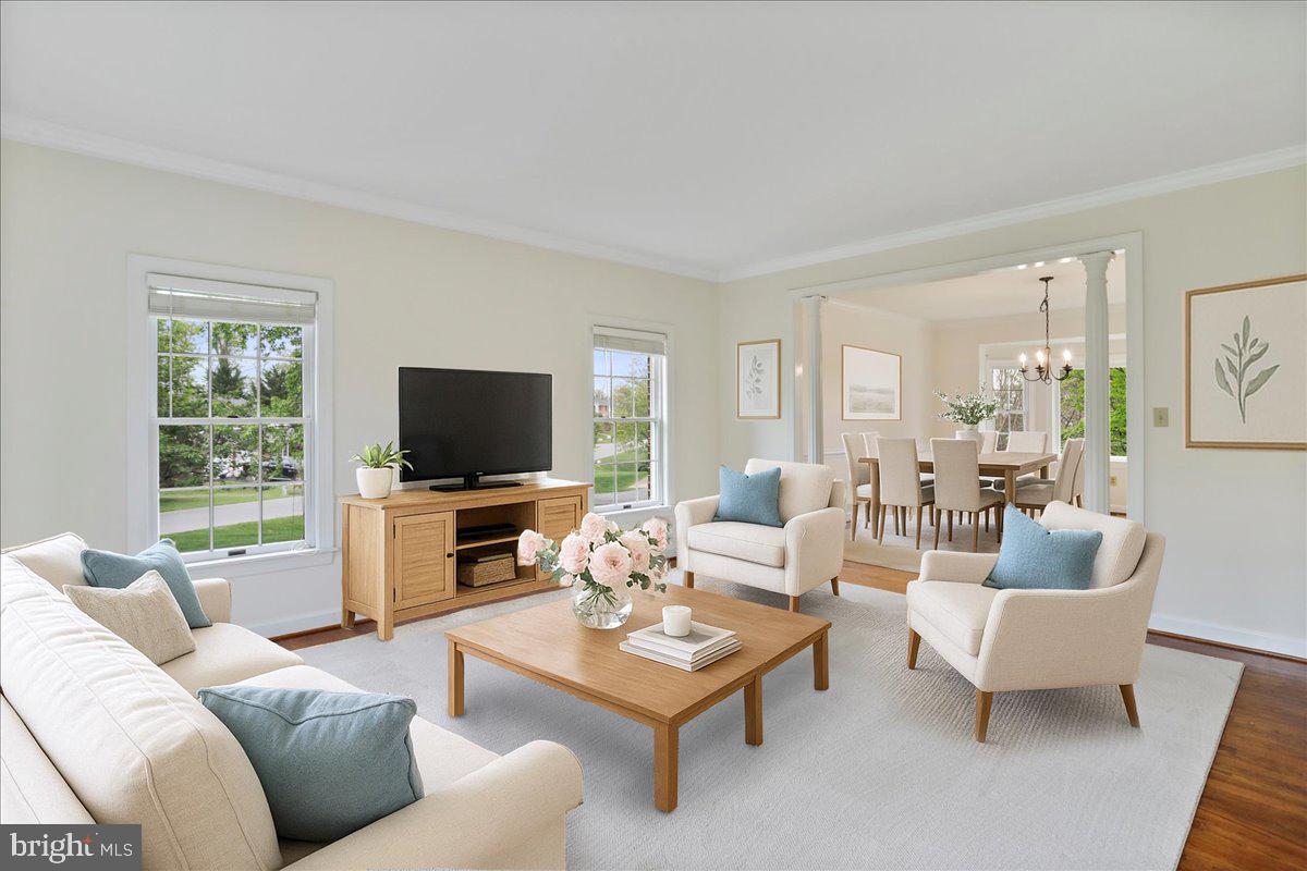 LOCUST HILL - Residential