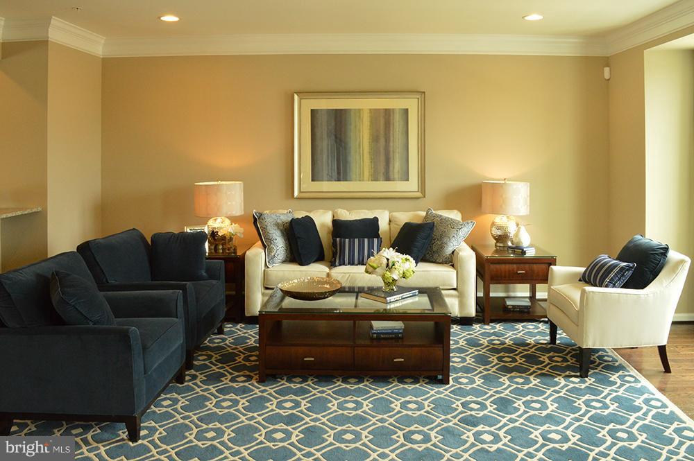 FABLE HILL - Residential