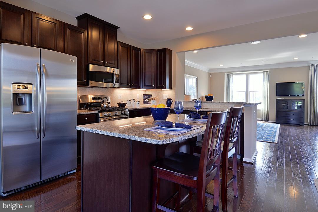 FABLE HILL - Residential