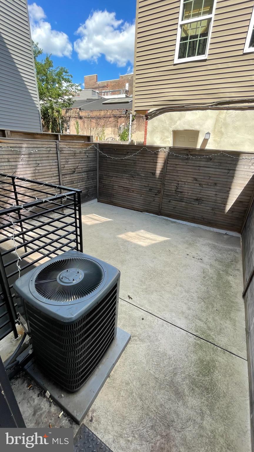 FRANCISVILLE - Residential Lease