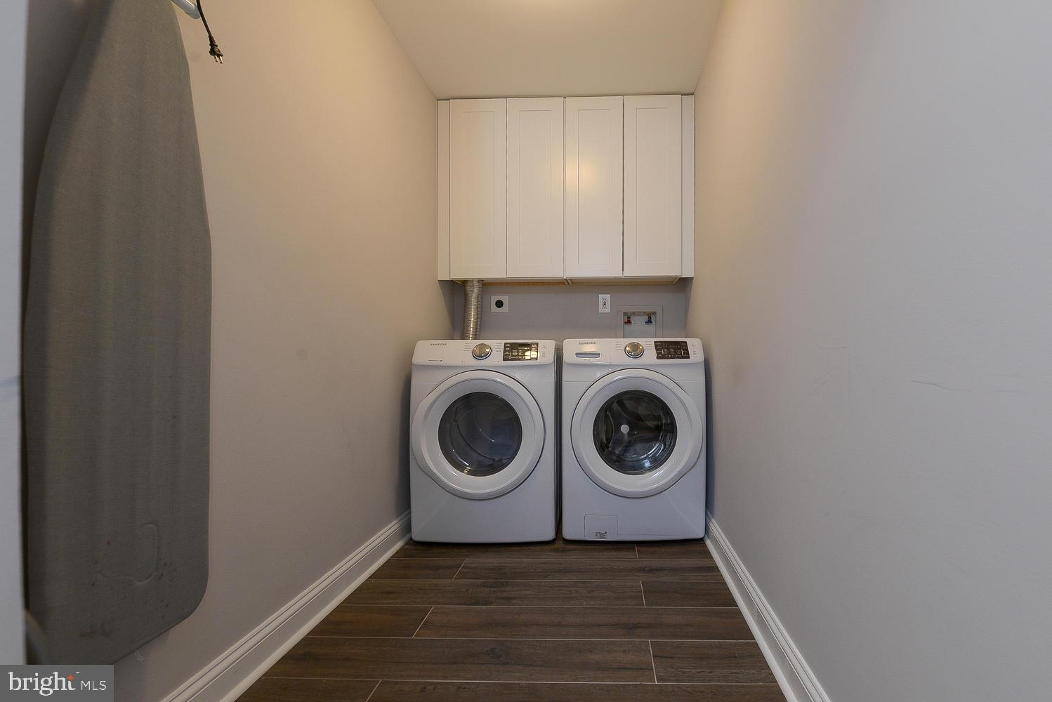 TARTAN SOUTH-PLAT FOUR> - Residential