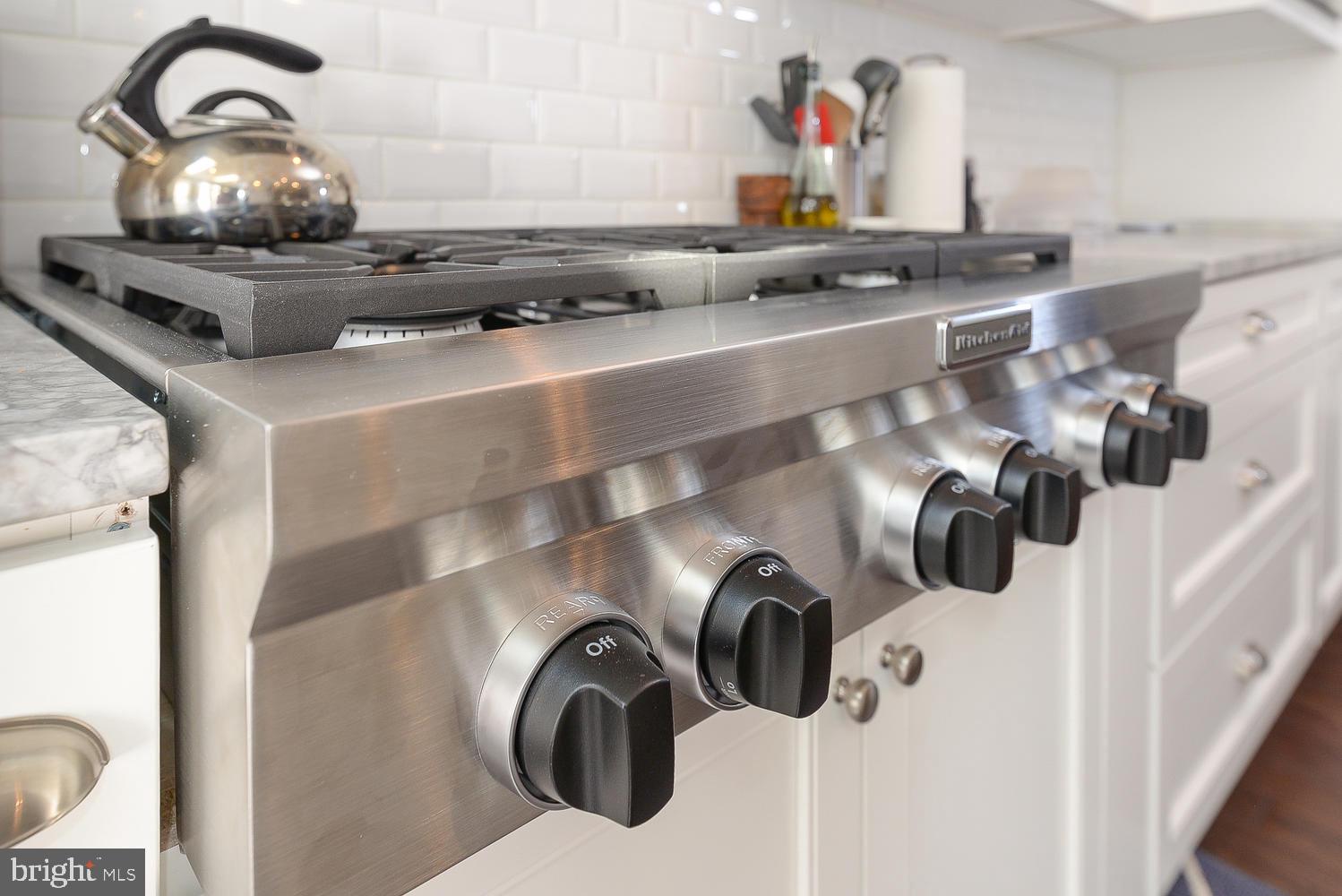 TARTAN SOUTH-PLAT FOUR> - Residential