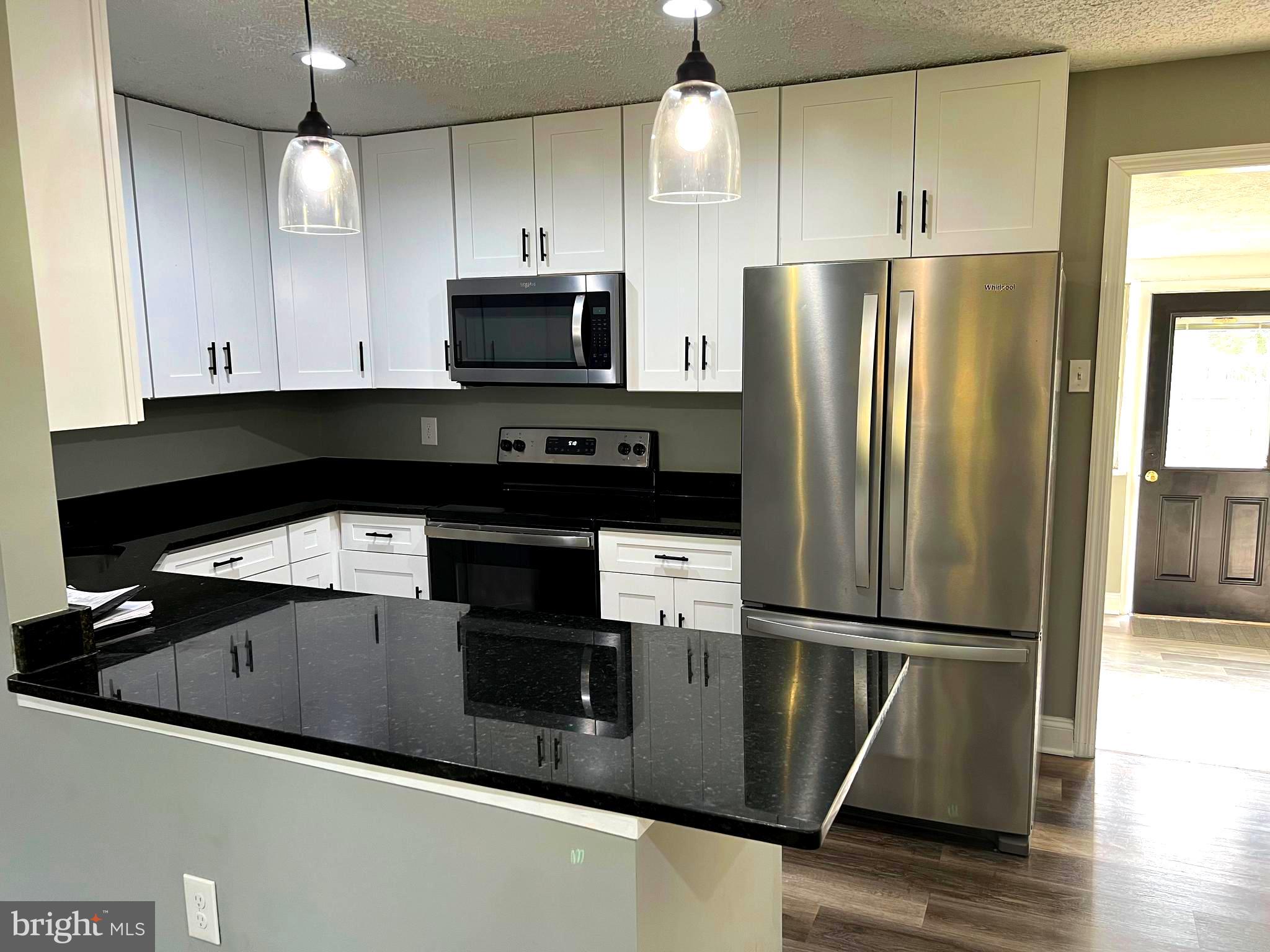 RIVIERA ISLE - Residential