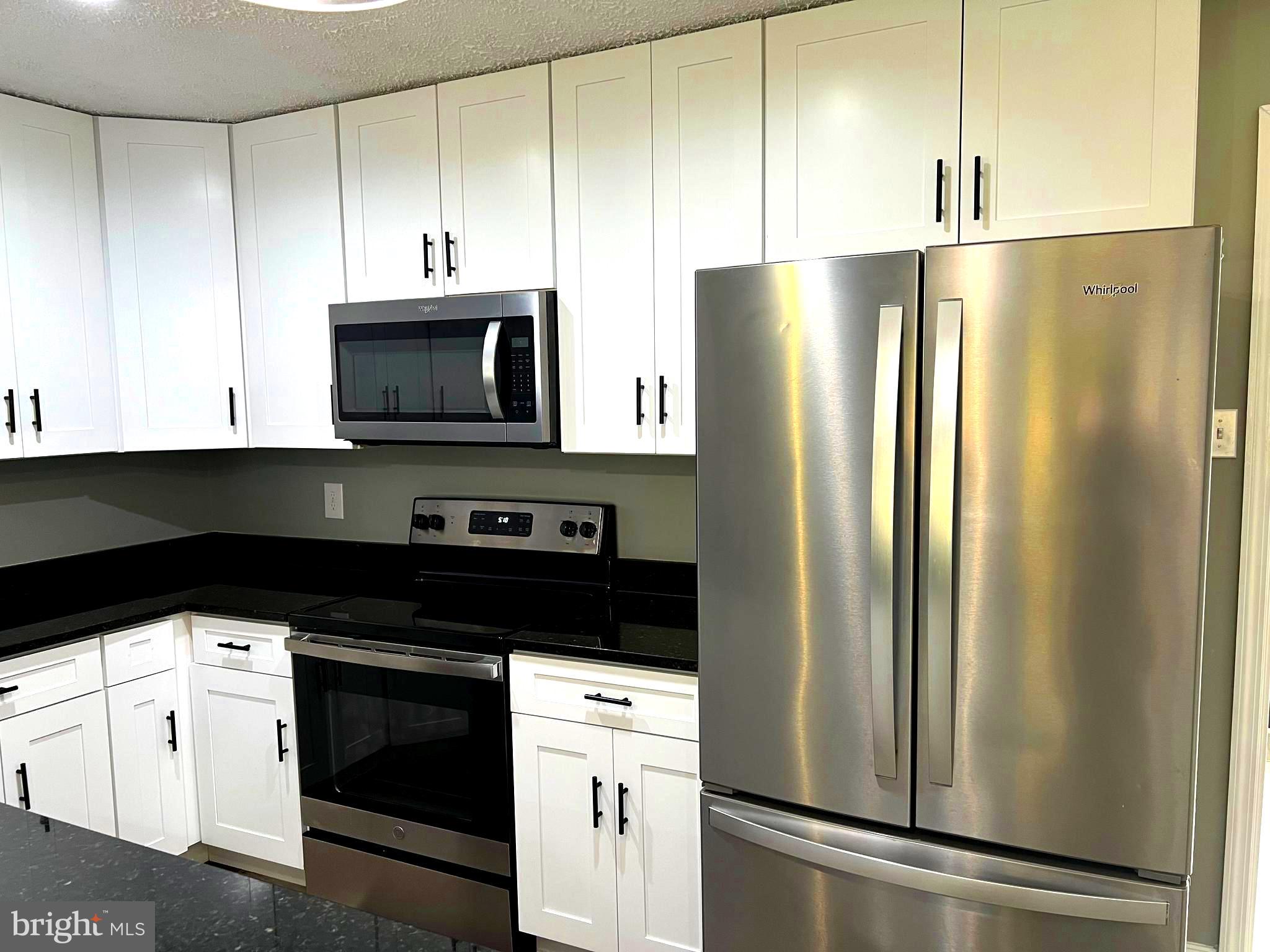 RIVIERA ISLE - Residential