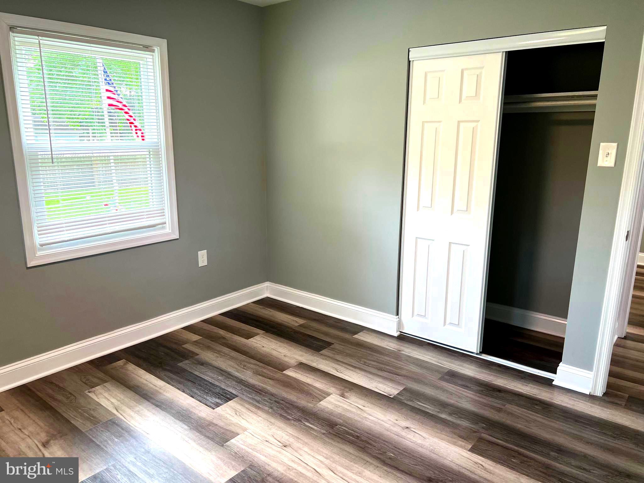 RIVIERA ISLE - Residential