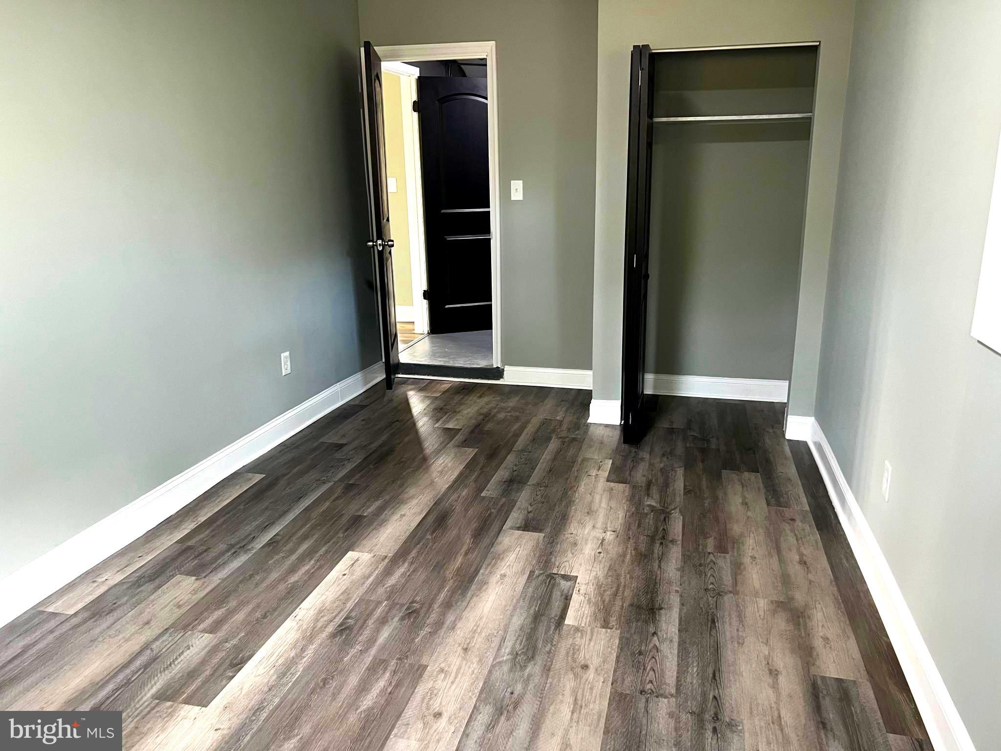 RIVIERA ISLE - Residential