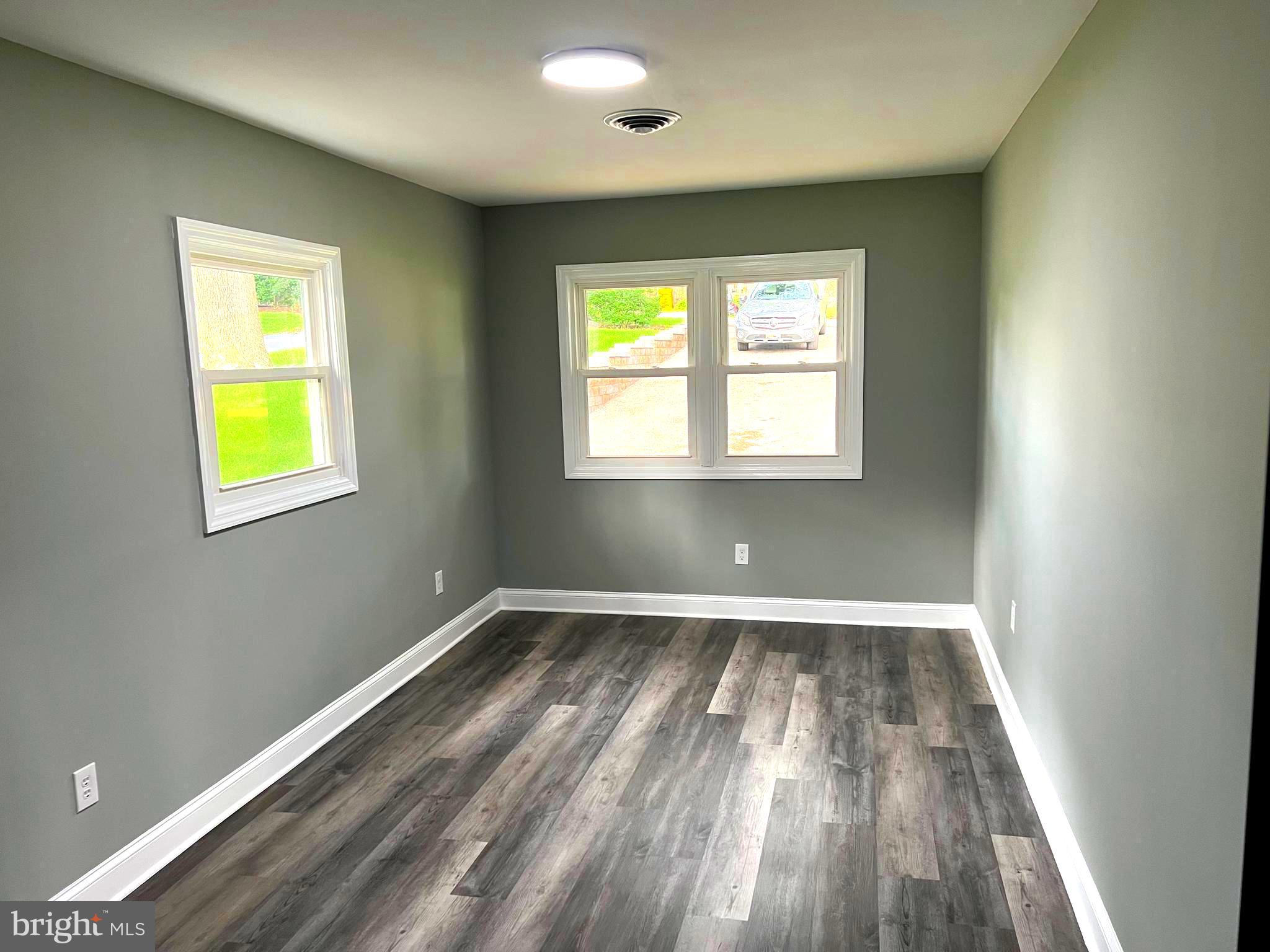 RIVIERA ISLE - Residential