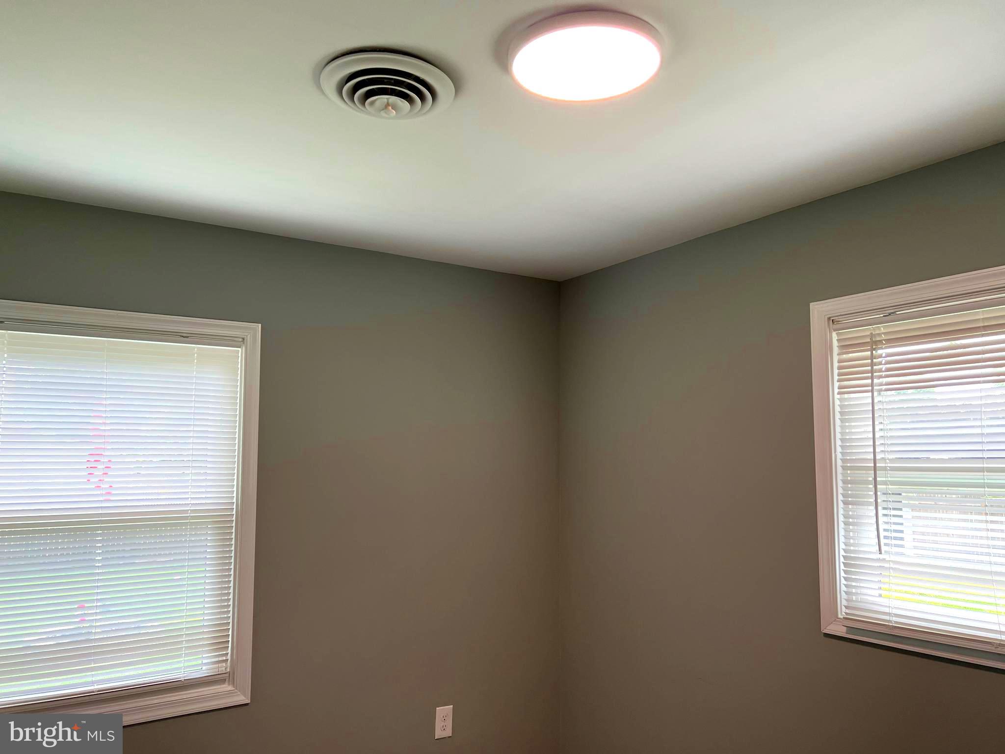 RIVIERA ISLE - Residential