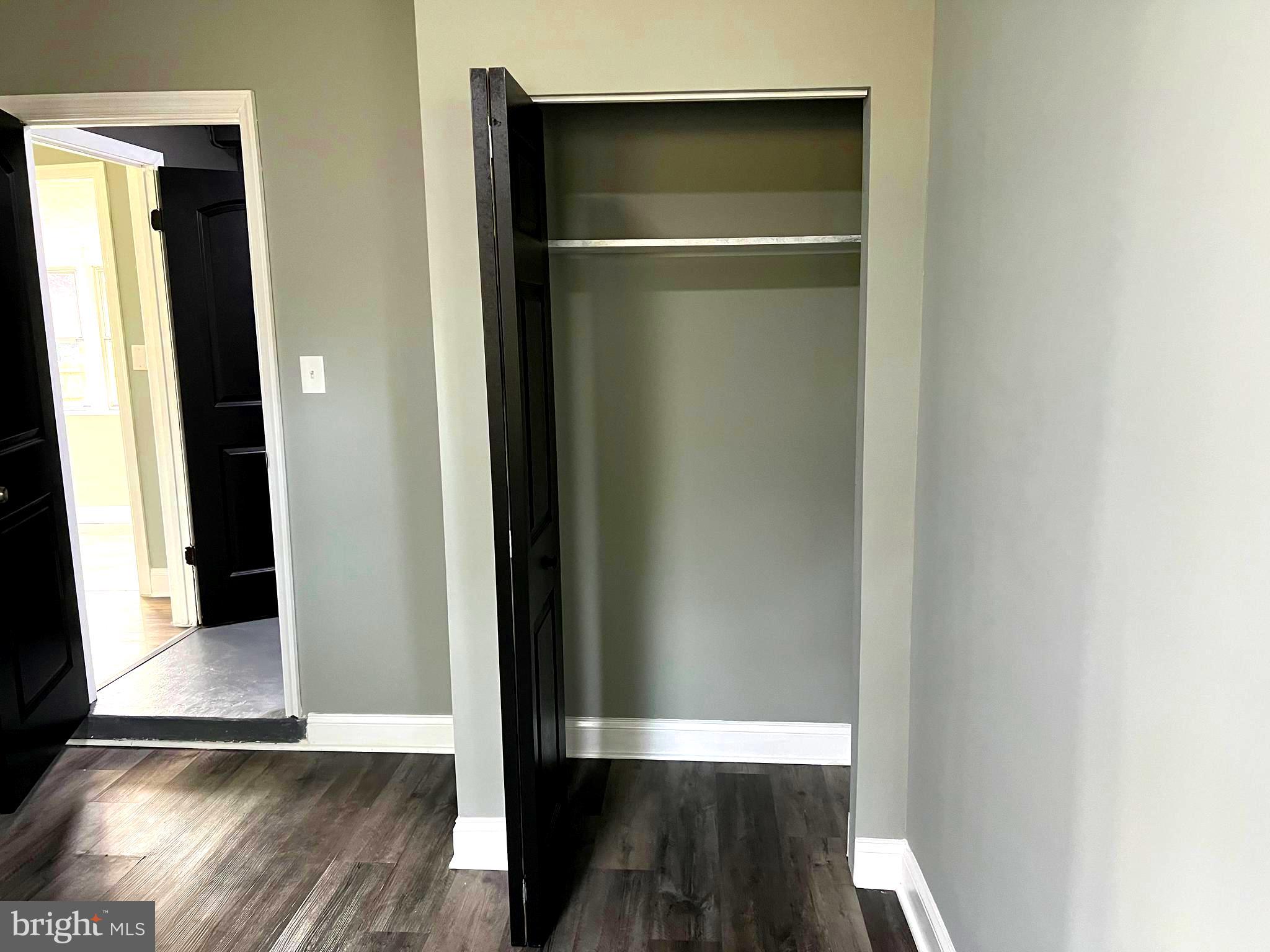 RIVIERA ISLE - Residential