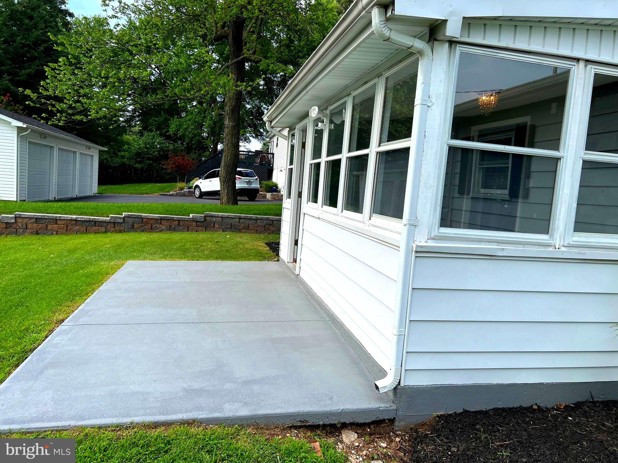 RIVIERA ISLE - Residential