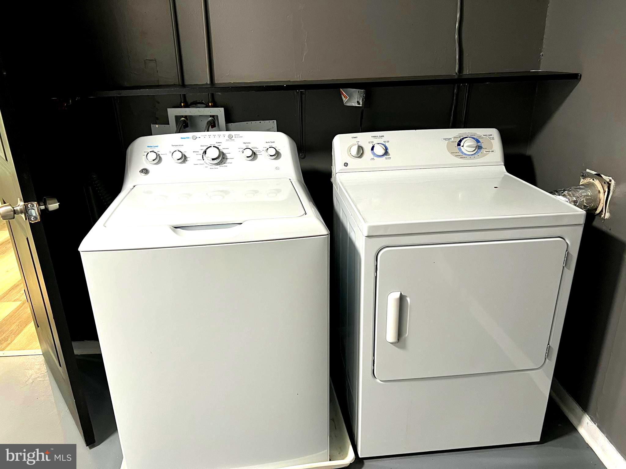 RIVIERA ISLE - Residential