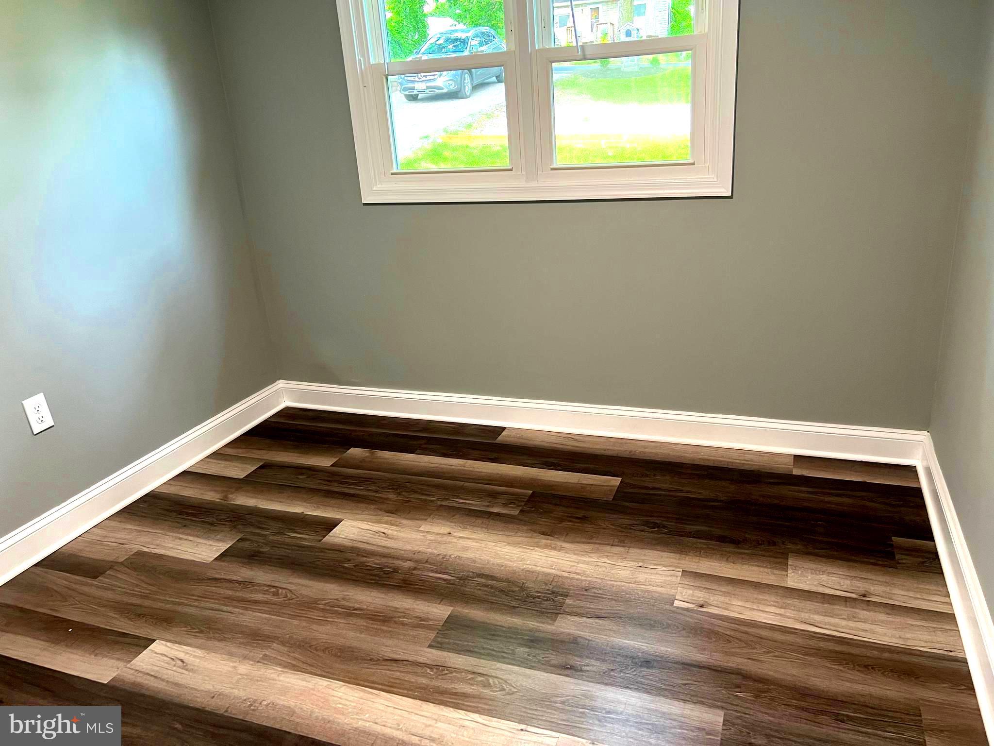 RIVIERA ISLE - Residential