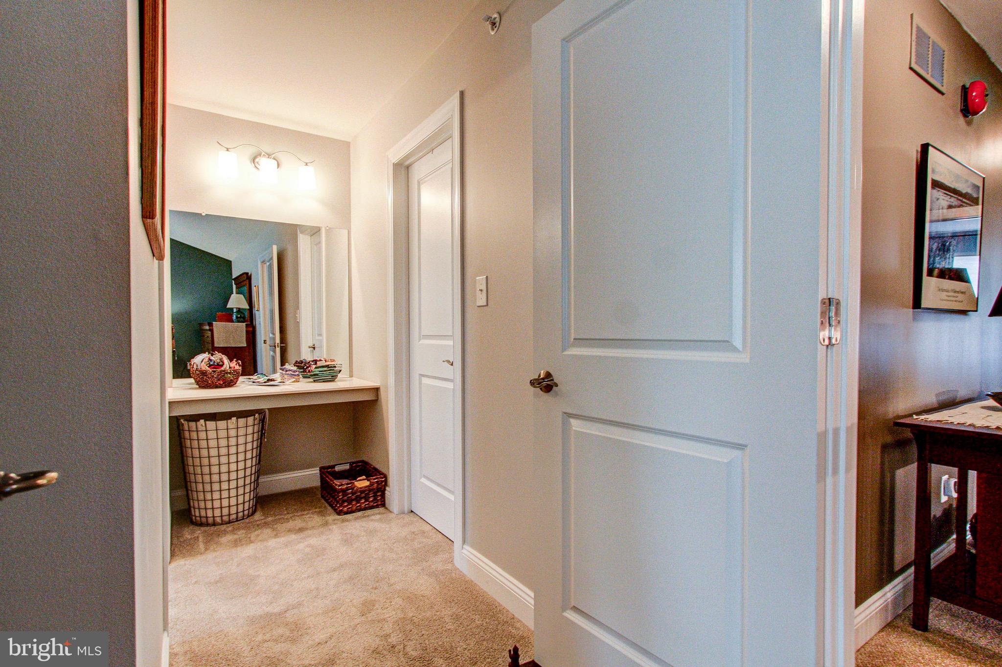 COLEBROOK - Residential