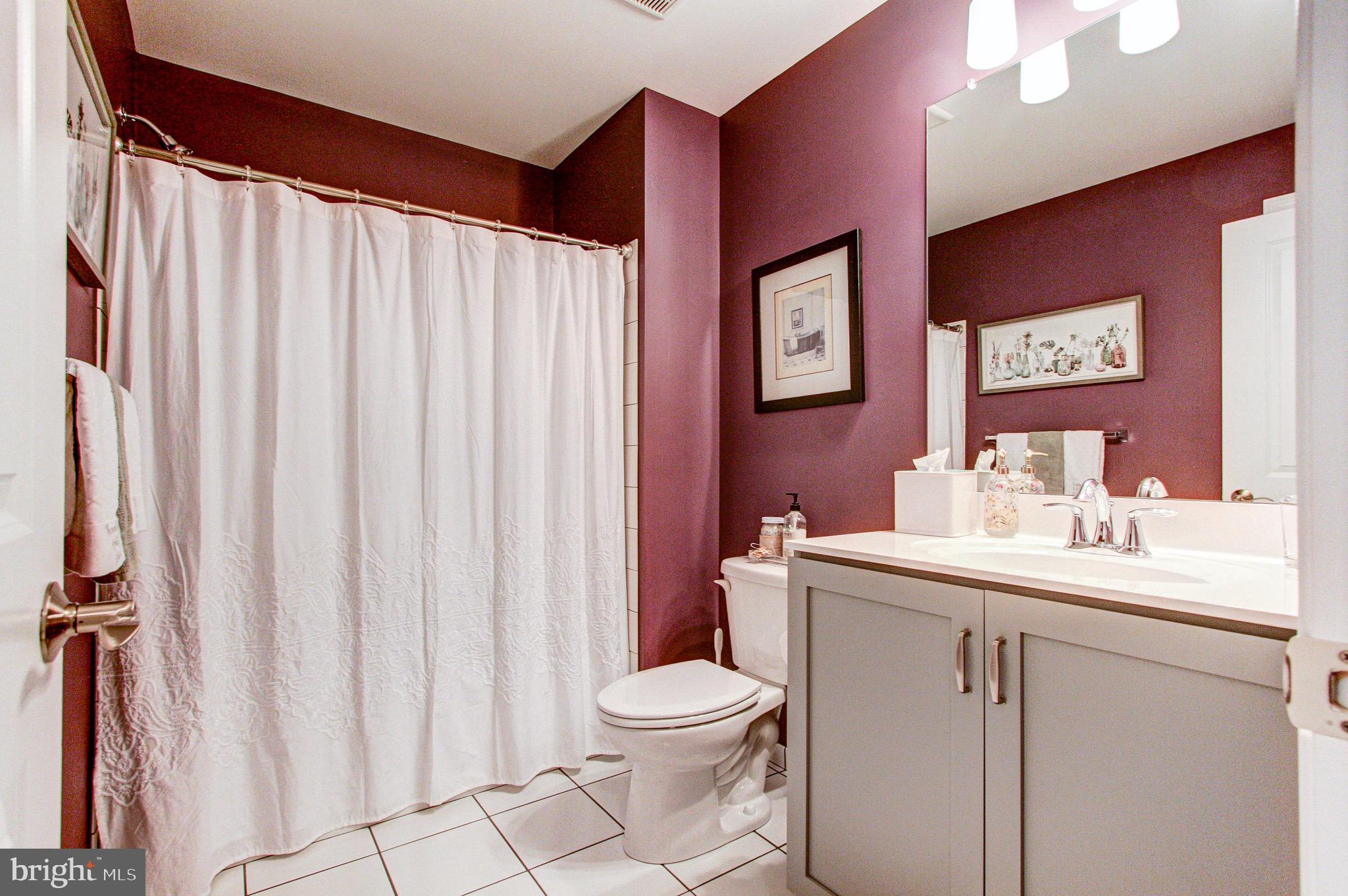 COLEBROOK - Residential