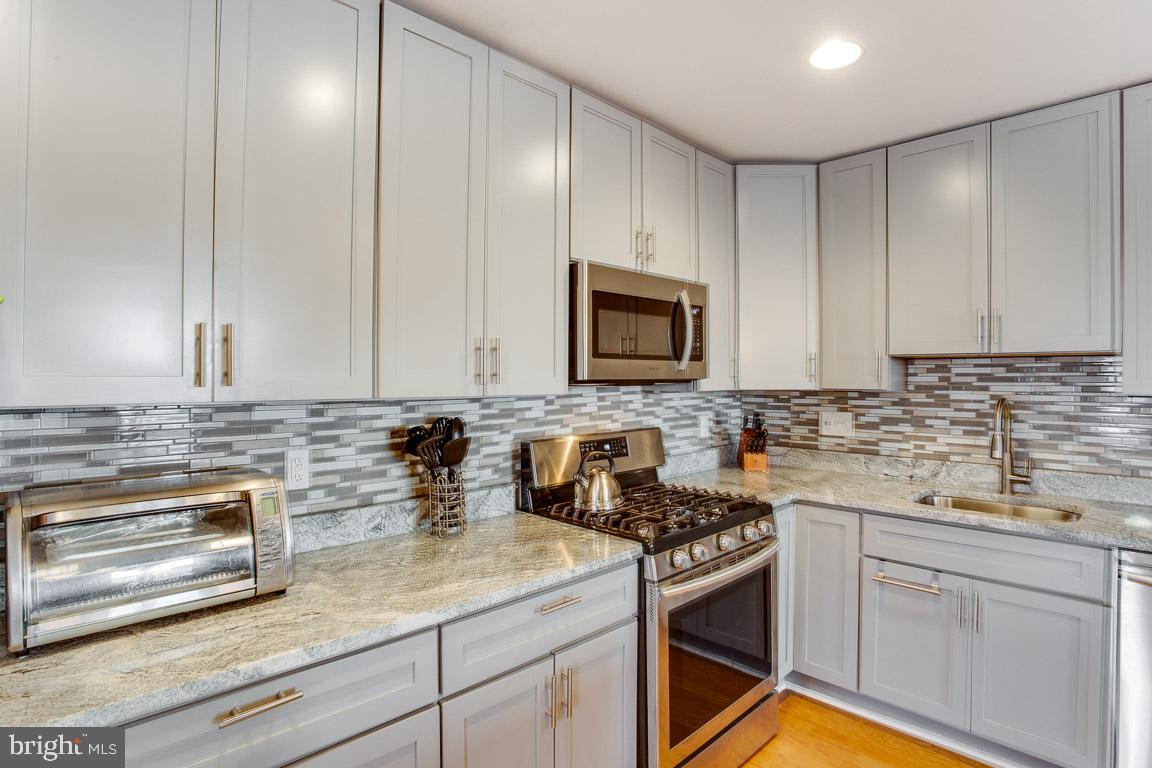 STERLING  PARK - Residential