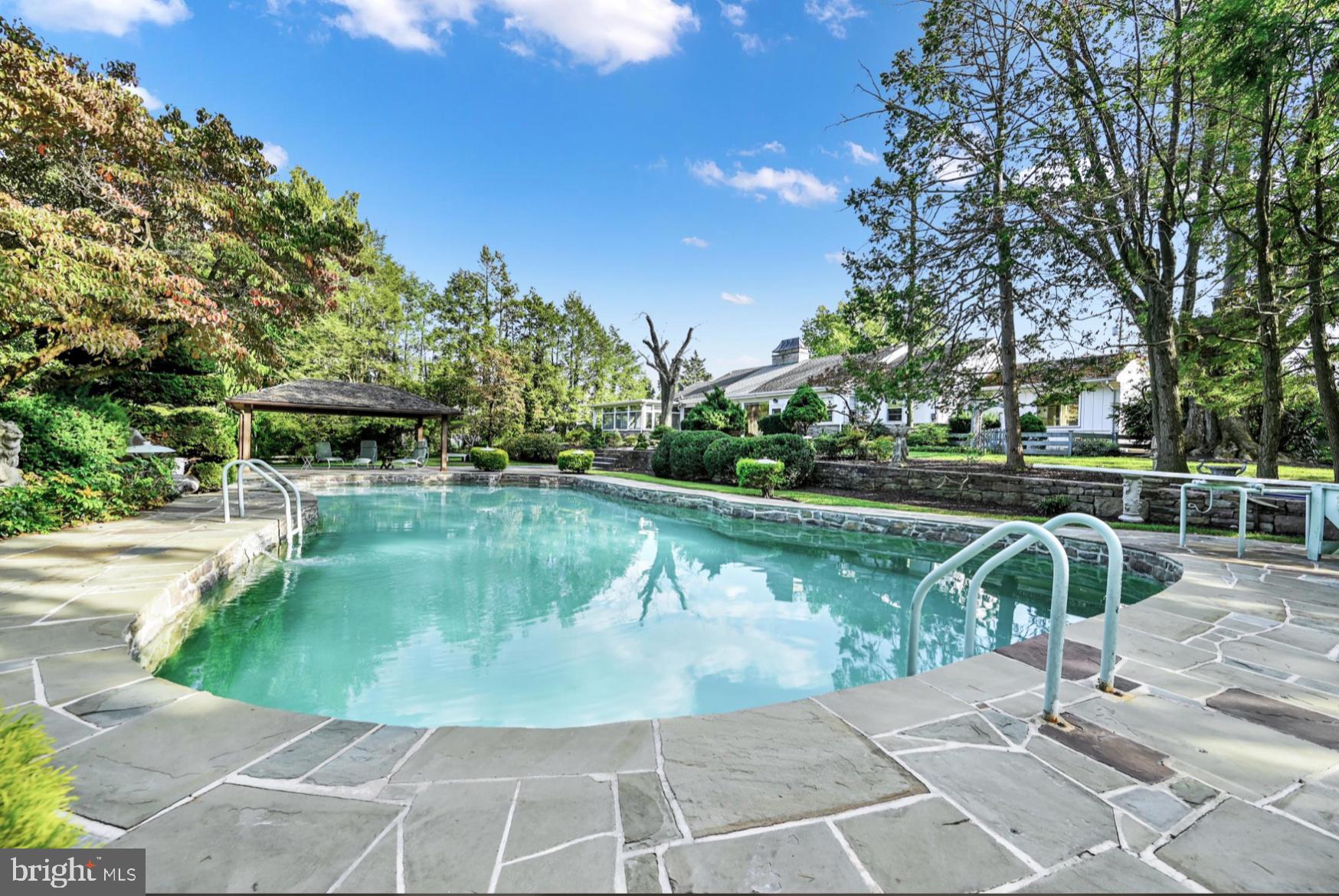 CLEARVIEW - Residential