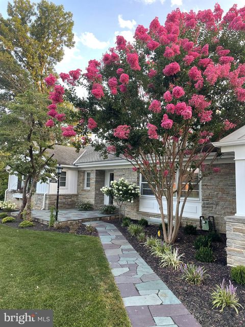 Photo of 228 Clearview Road, HANOVER, PA 17331 (MLS # PAYK2097648)