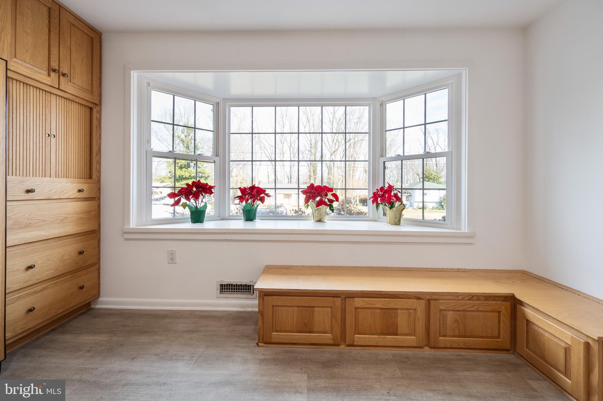 WEST SPRINGFIELD - Residential