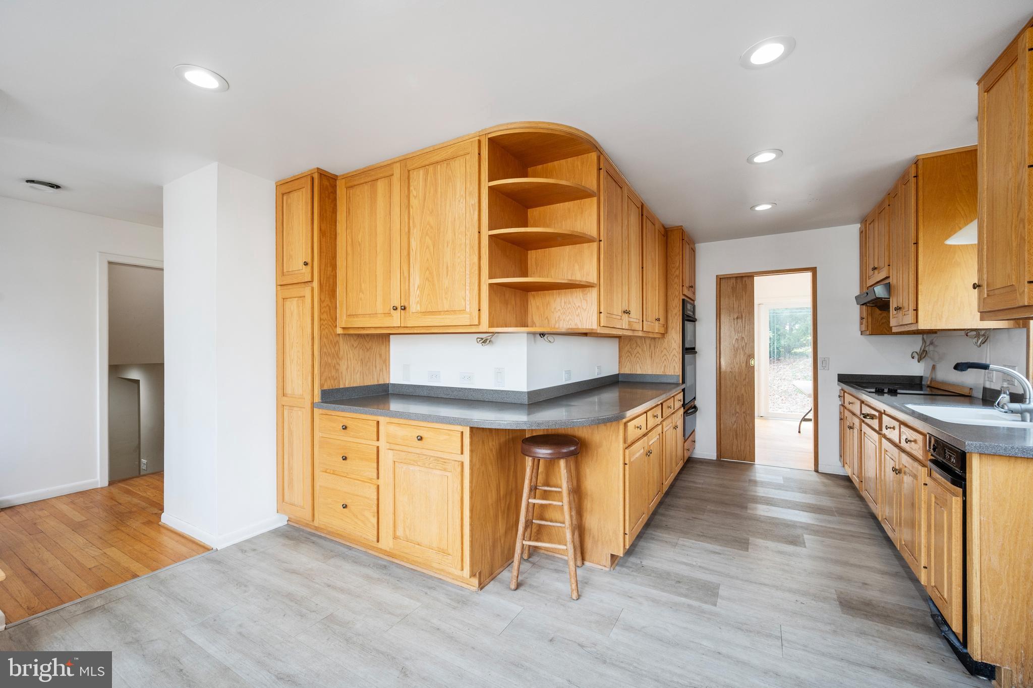 WEST SPRINGFIELD - Residential