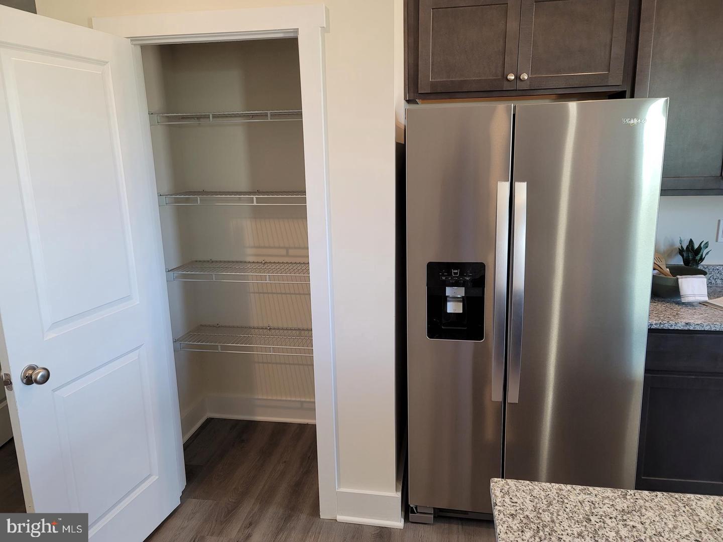 SUMMIT VIEW ESTATES - Residential