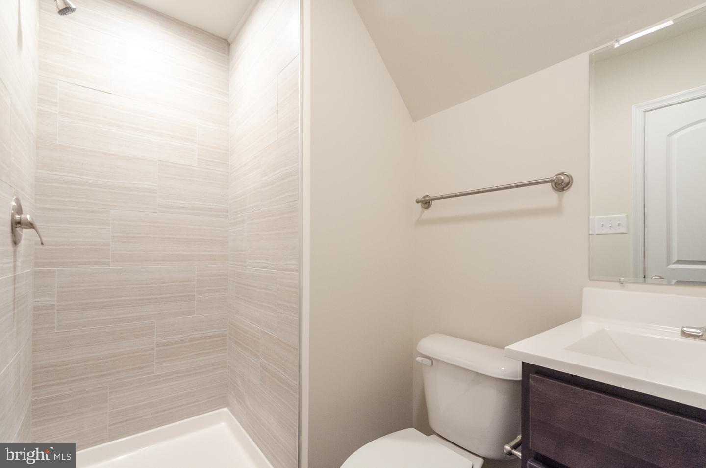 SUMMIT VIEW ESTATES - Residential