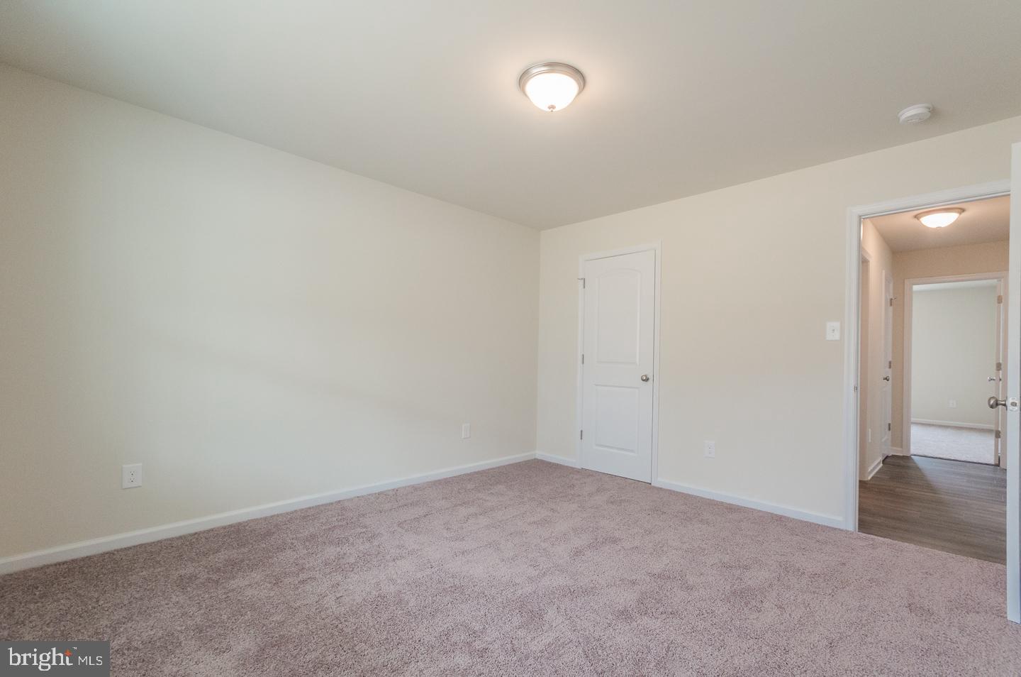 SUMMIT VIEW ESTATES - Residential