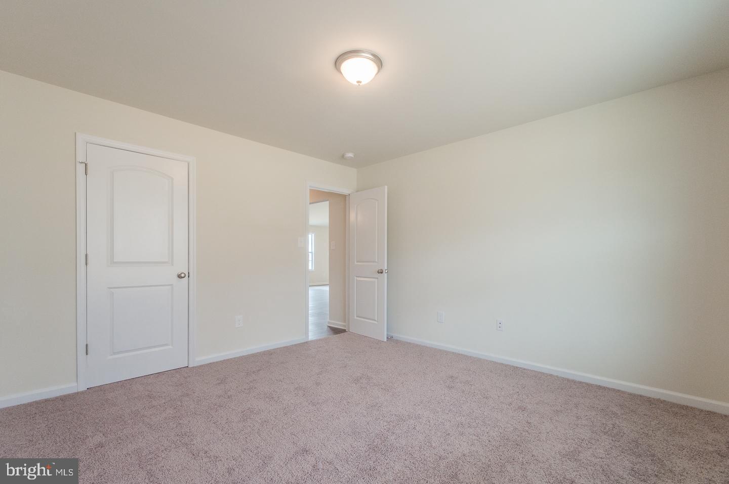 SUMMIT VIEW ESTATES - Residential