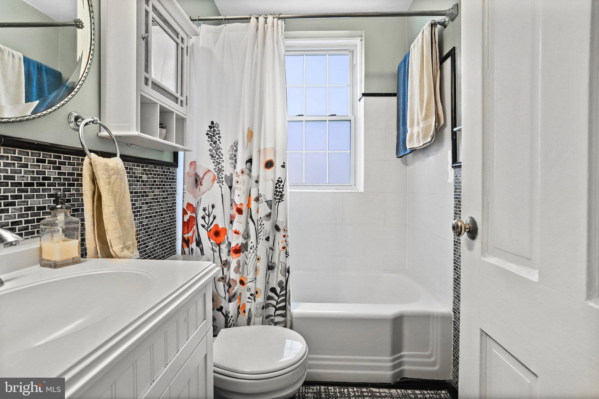 ARBORS OF ARLINGTON - Residential