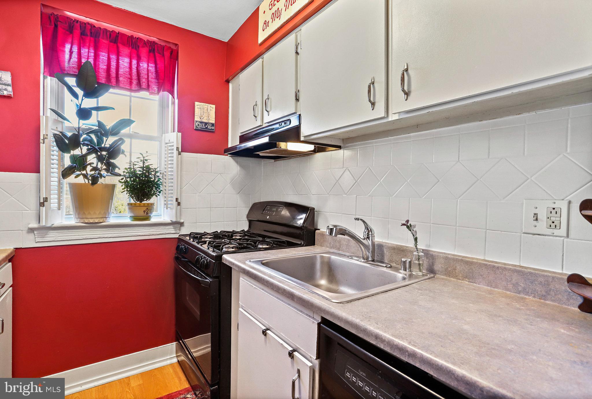 ARBORS OF ARLINGTON - Residential