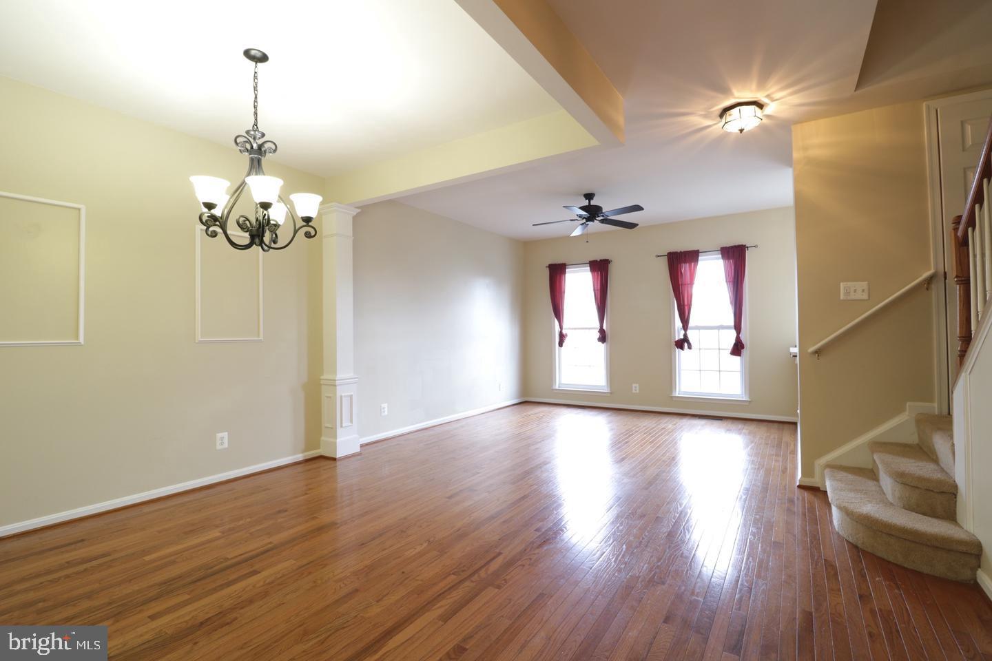 LOUDOUN PARKWAY CENTER - Residential Lease