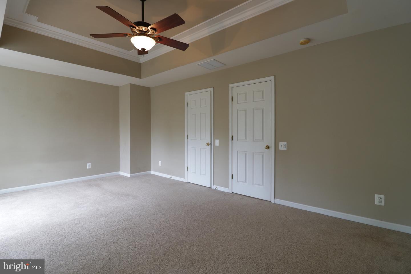 LOUDOUN PARKWAY CENTER - Residential Lease